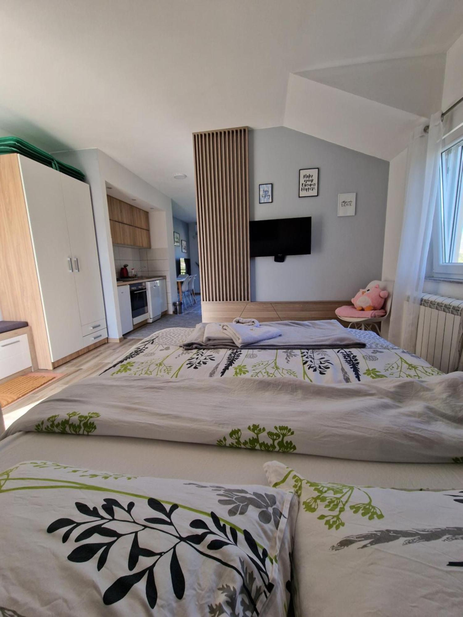 Studio Apartmani Milovic Требинье Экстерьер фото