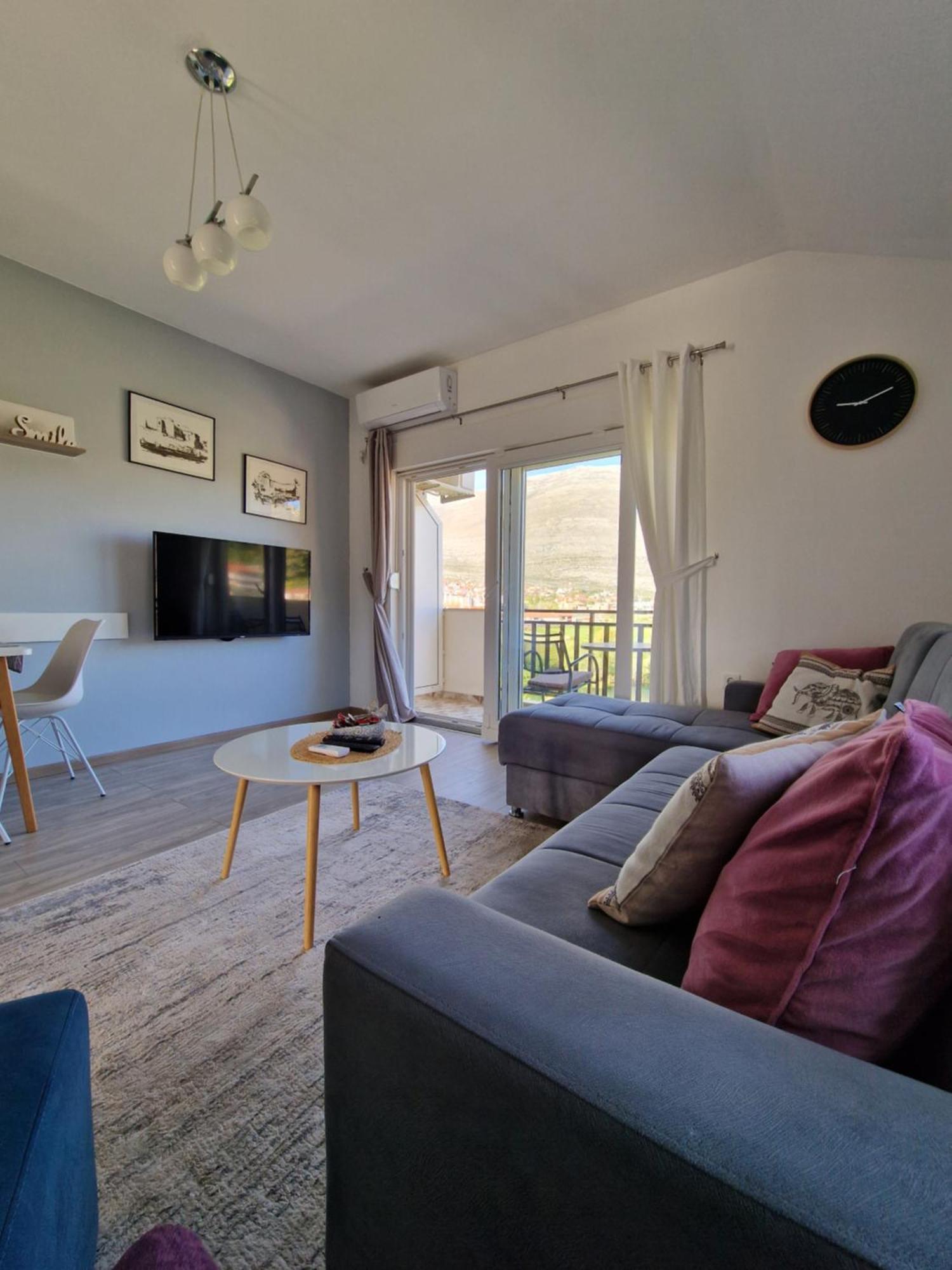 Studio Apartmani Milovic Требинье Экстерьер фото