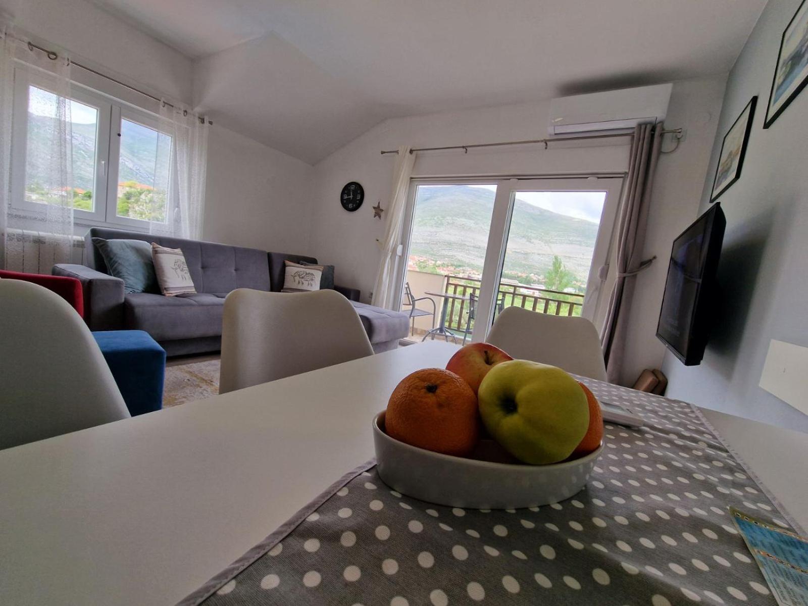 Studio Apartmani Milovic Требинье Экстерьер фото